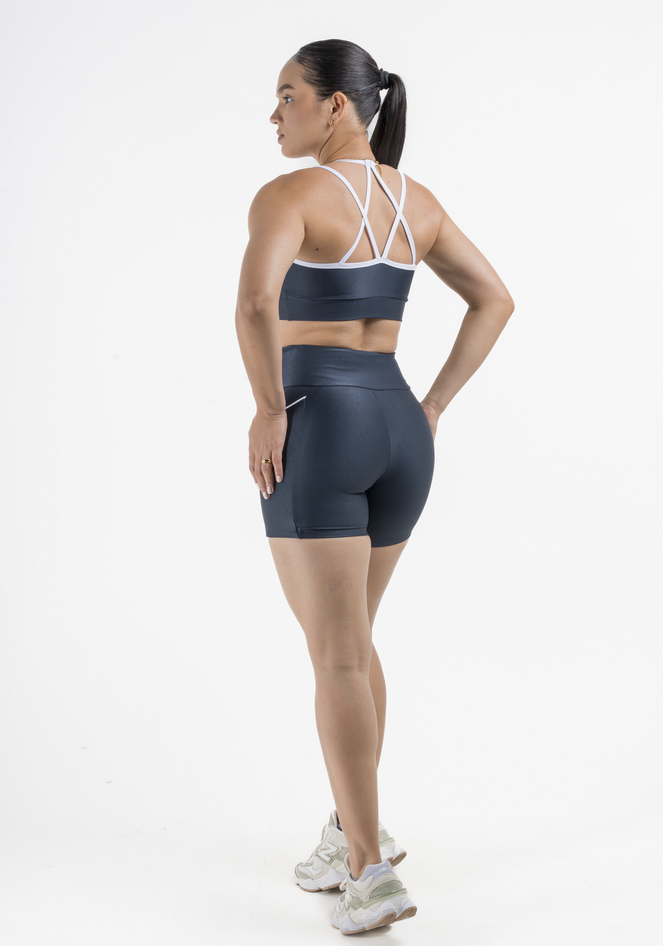 Conjunto Cris – Preto Pérola