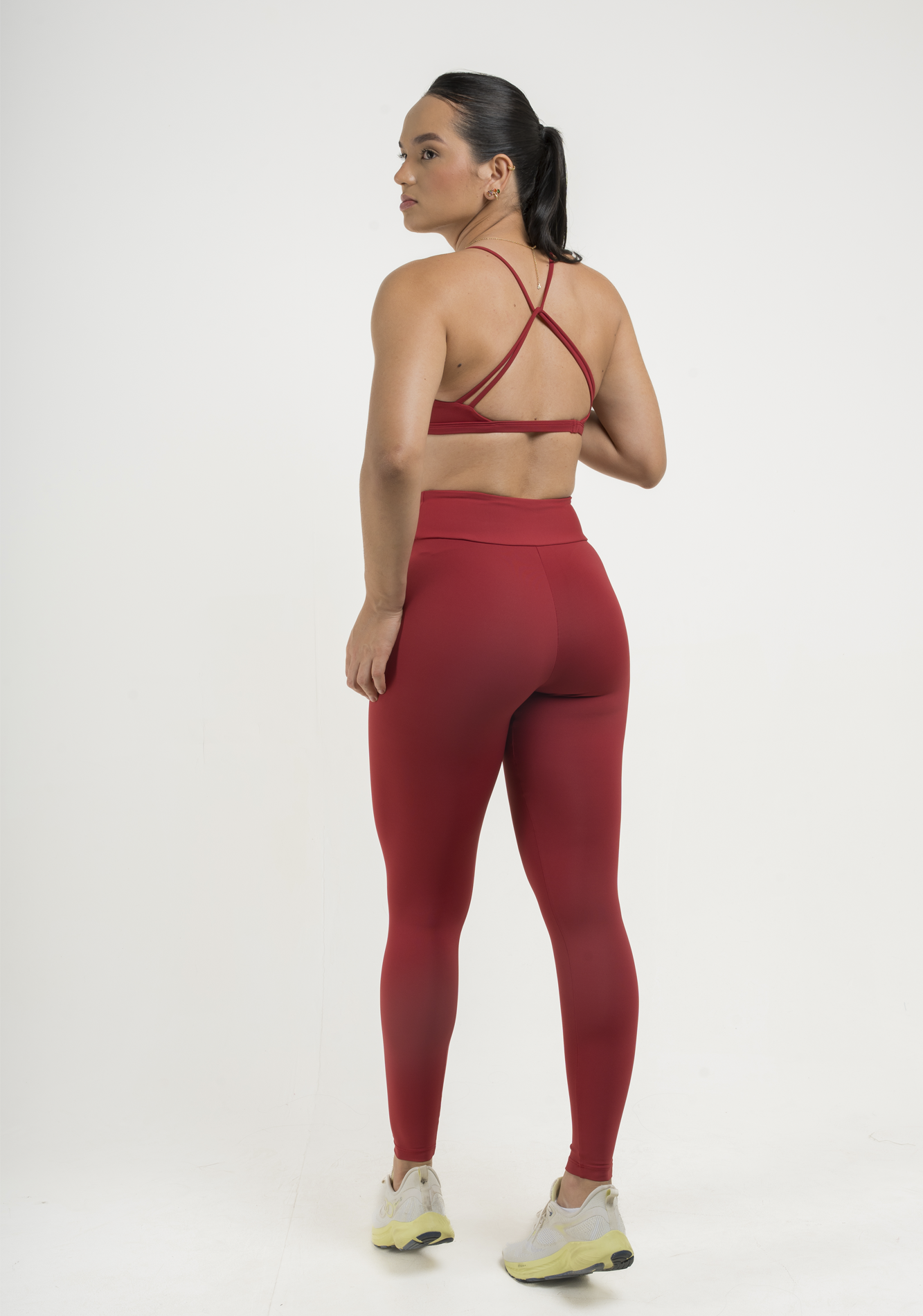 Conjunto Tina – Pomenate