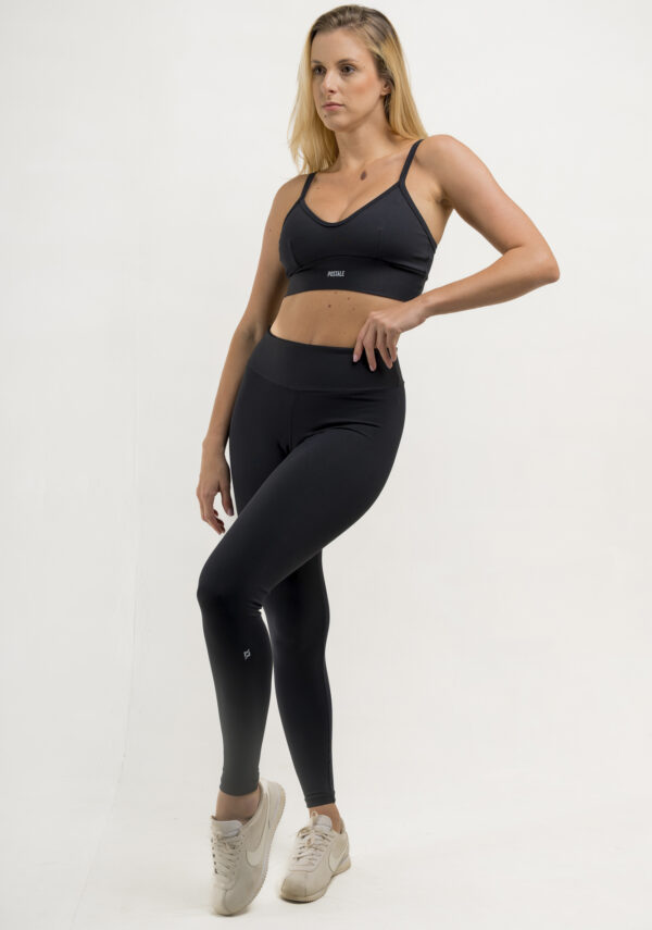 Conjunto Cora – Preto